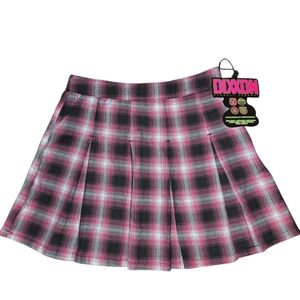 NWT Dixxon The VIPER Flannel Mini Skirt US Women's Size S  POCKETS Cutesy Goth